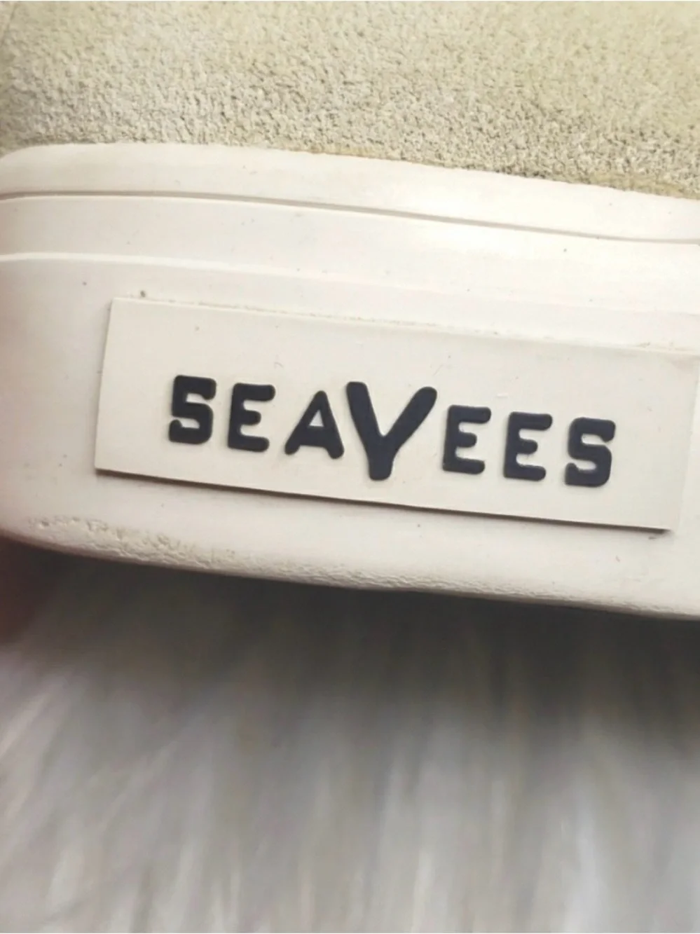 SeaVees Huntington Middie OYSTER SUEDE 6.5